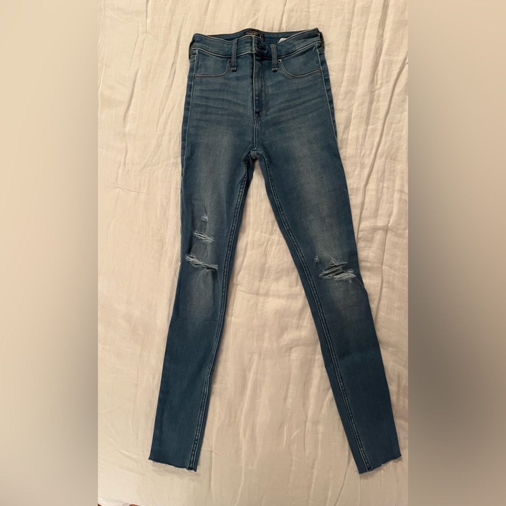 Abercrombie and Fitch high rise jean leggings size 24